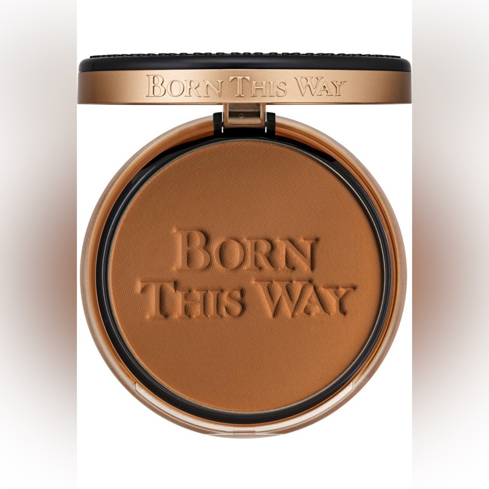 NEW! TOO FACED PRESSED POWDER